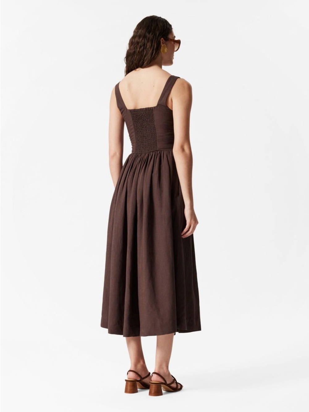 & Other Stories Sleeveless Square-Neck FLARED MIDI DRESS in brown, size 4 - Picture 3 of 5
